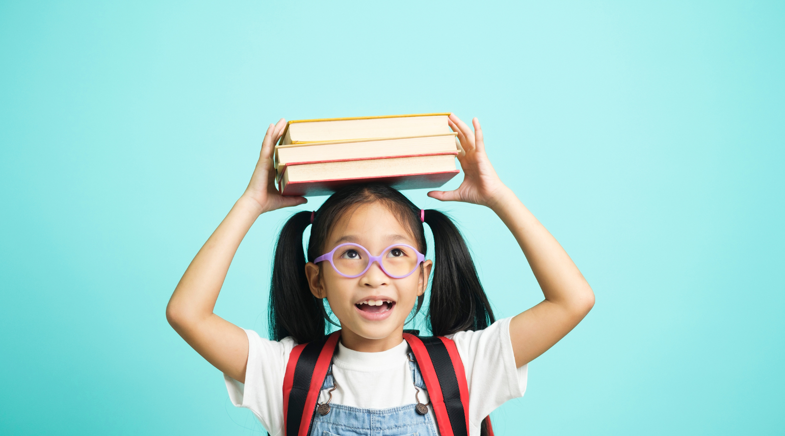 Roaringly Popular: The Fascinating Appeal of Dinosaur Backpacks to Kids